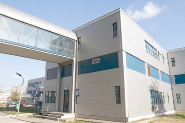 O fetiţă care avea nevoie de ajutor medical, plimbată de la Constanţa la Bucureşti şi retur